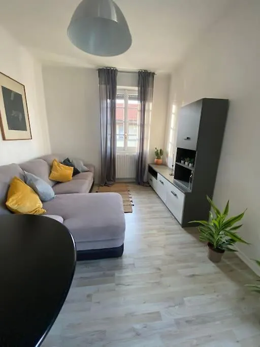 Appartamento Charme: Milano Lägenhet